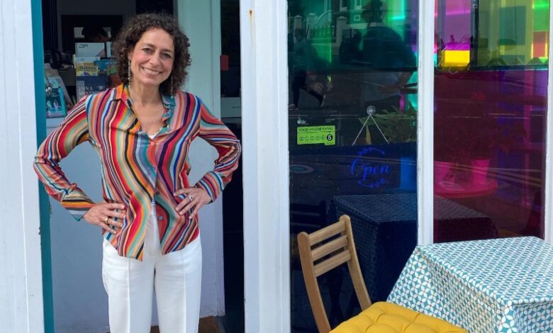 Alex Polizzi